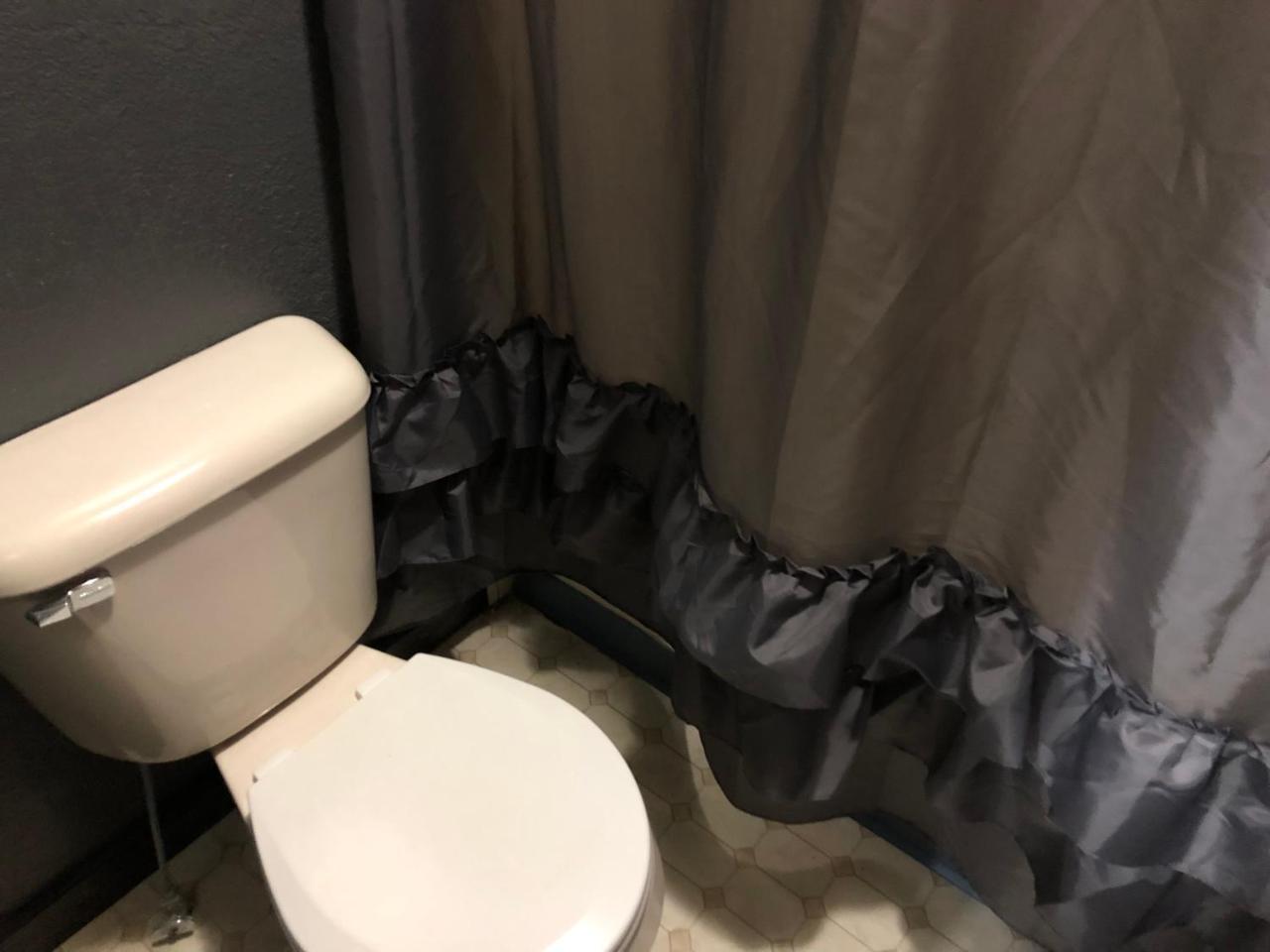 The Golden Bear Motel トック エクステリア 写真